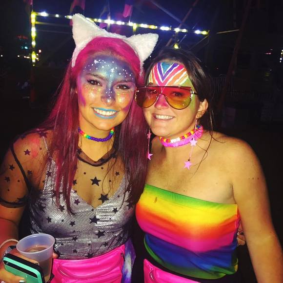 Meet your Posher, Amelia - Picture 1 of 1